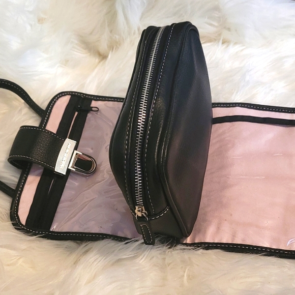 Victoria's Secret Travel Cosmetic Bag - Picture 3 of 11